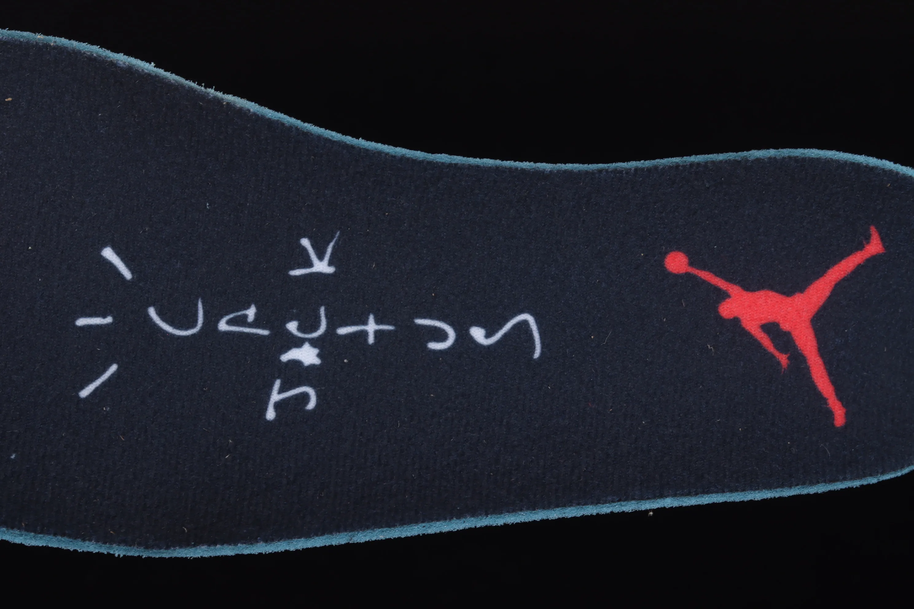 All Categories Air Jordan Jordan Series Basketball Shoes Air Jordan 1 Low Travis Scott x Air Jordan 1 Low AJ1 Joe 1 Black Green Undercut Low-top Cultural Sneakers CQ4277-008